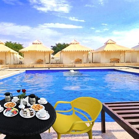 Khamma Ghani Resort With Pool ไจซัลเมอร์ ภายนอก รูปภาพ