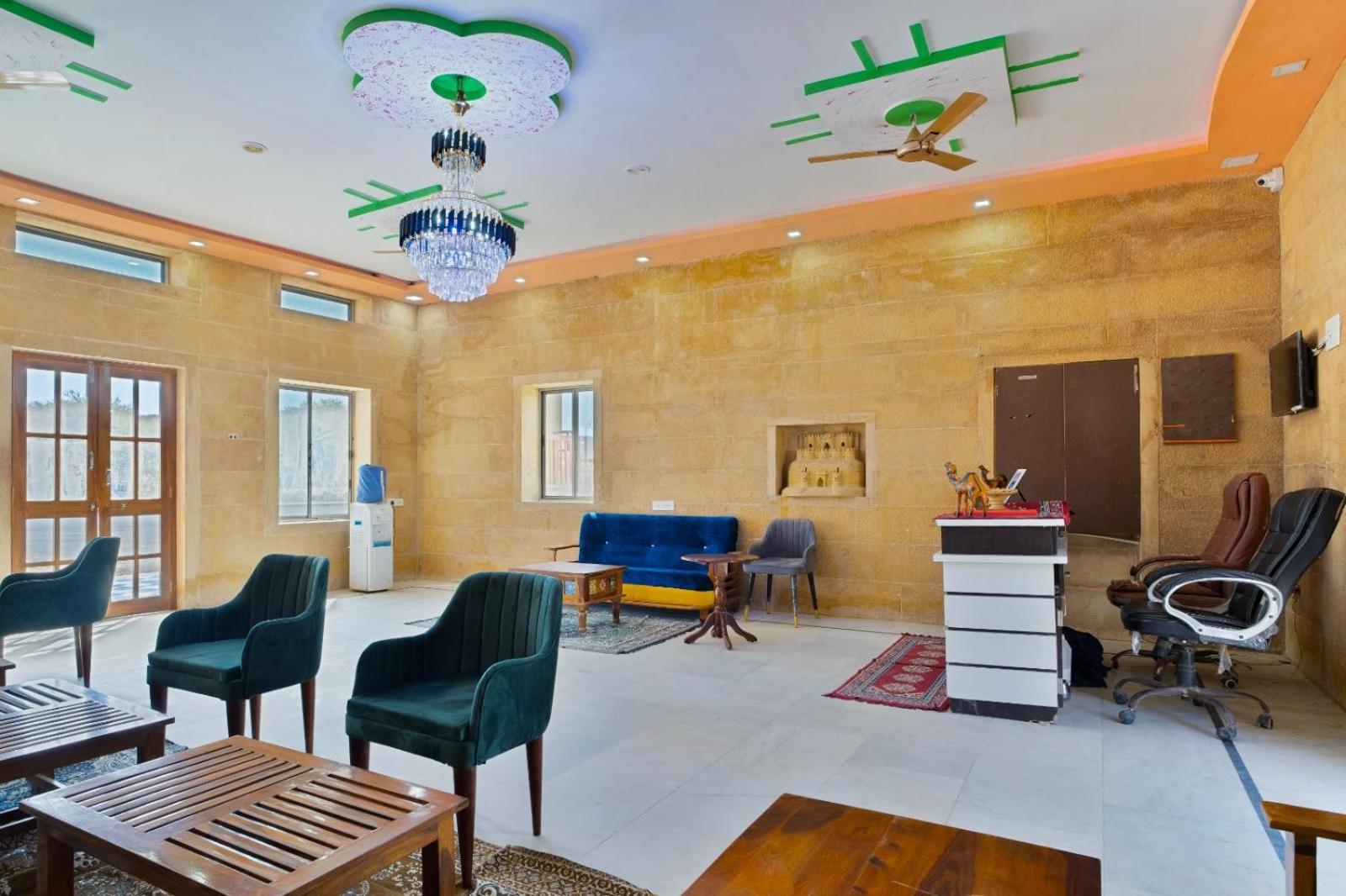 Khamma Ghani Resort With Pool ไจซัลเมอร์ ภายนอก รูปภาพ