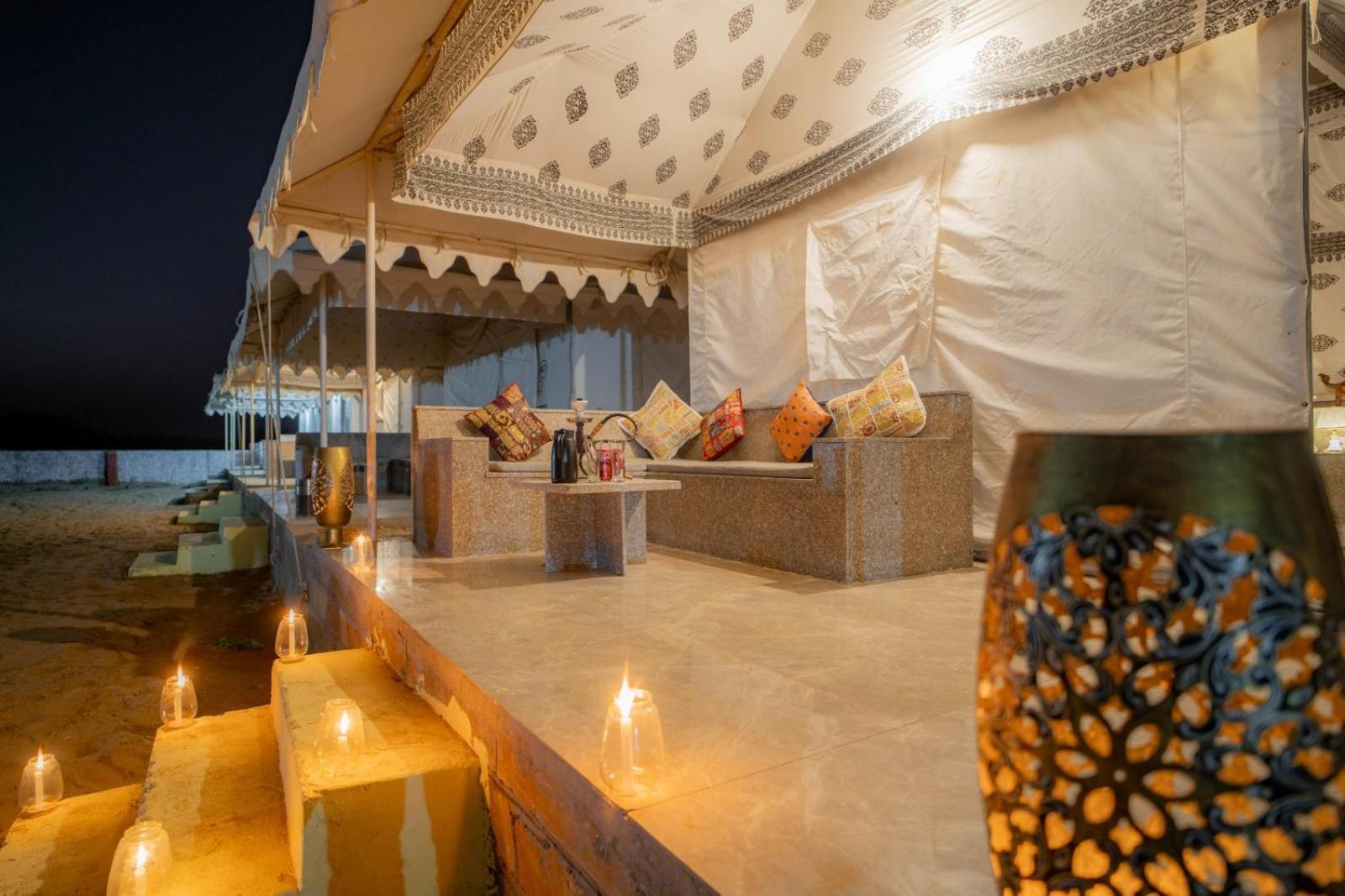 Khamma Ghani Resort With Pool ไจซัลเมอร์ ภายนอก รูปภาพ