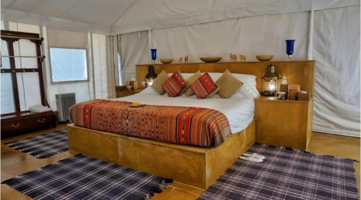 Khamma Ghani Resort With Pool ไจซัลเมอร์ ภายนอก รูปภาพ